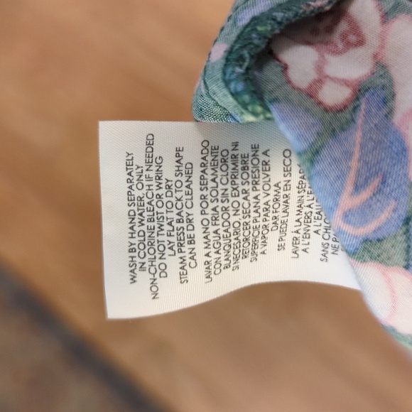 Cabi colorful floral spaghetti strap button up camisole, women's size S - Picture 6 of 6